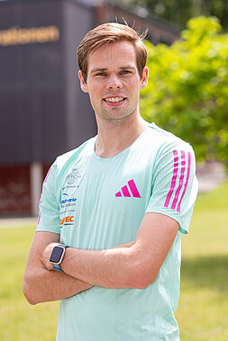 GENERALI BERLINER HALBMARATHON: Portraitbild des deutschen Läufers Sebastian Hendel © Management von Sebastian Hendel