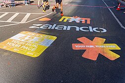 Zalando on the GENERALI BERLIN HALF MARATHON course - SCC EVENTS/Christian Lietzmann