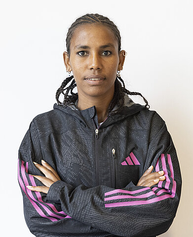 GENERALI BERLIN HALF MARATHON: Portrait of Ethiopian runner Fotyen Tesfay © Management of Fotyen Tesfay