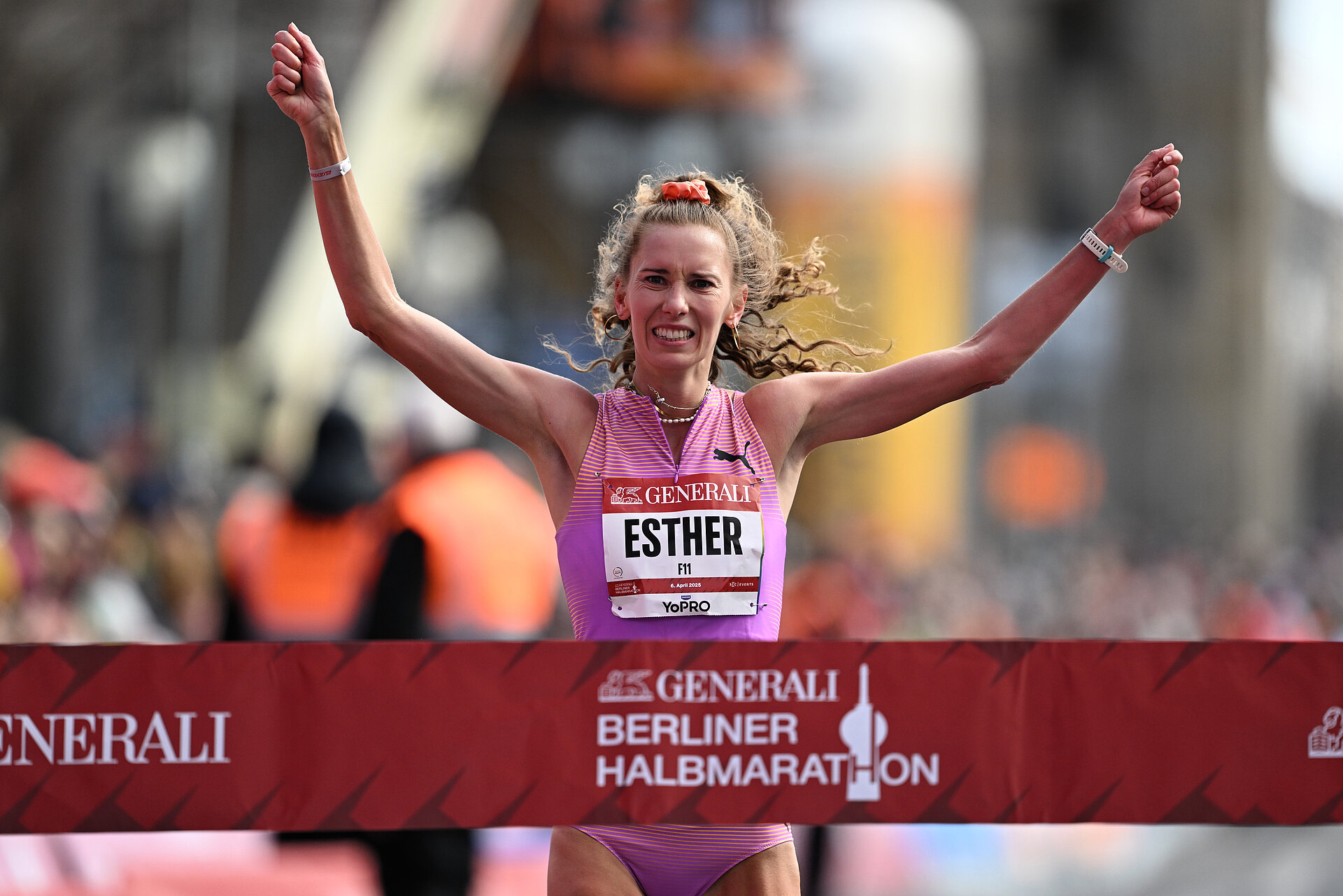 Esther Pfeiffer is the first German woman to win the GENERALI BERLIN HALF MARATHON. @ SCC EVENTS / Petko Beier 