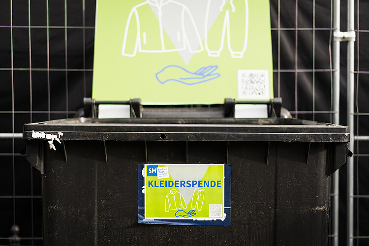 Tonne für Kleiderspenden der Berliner Stadtmission © SCC EVENTS